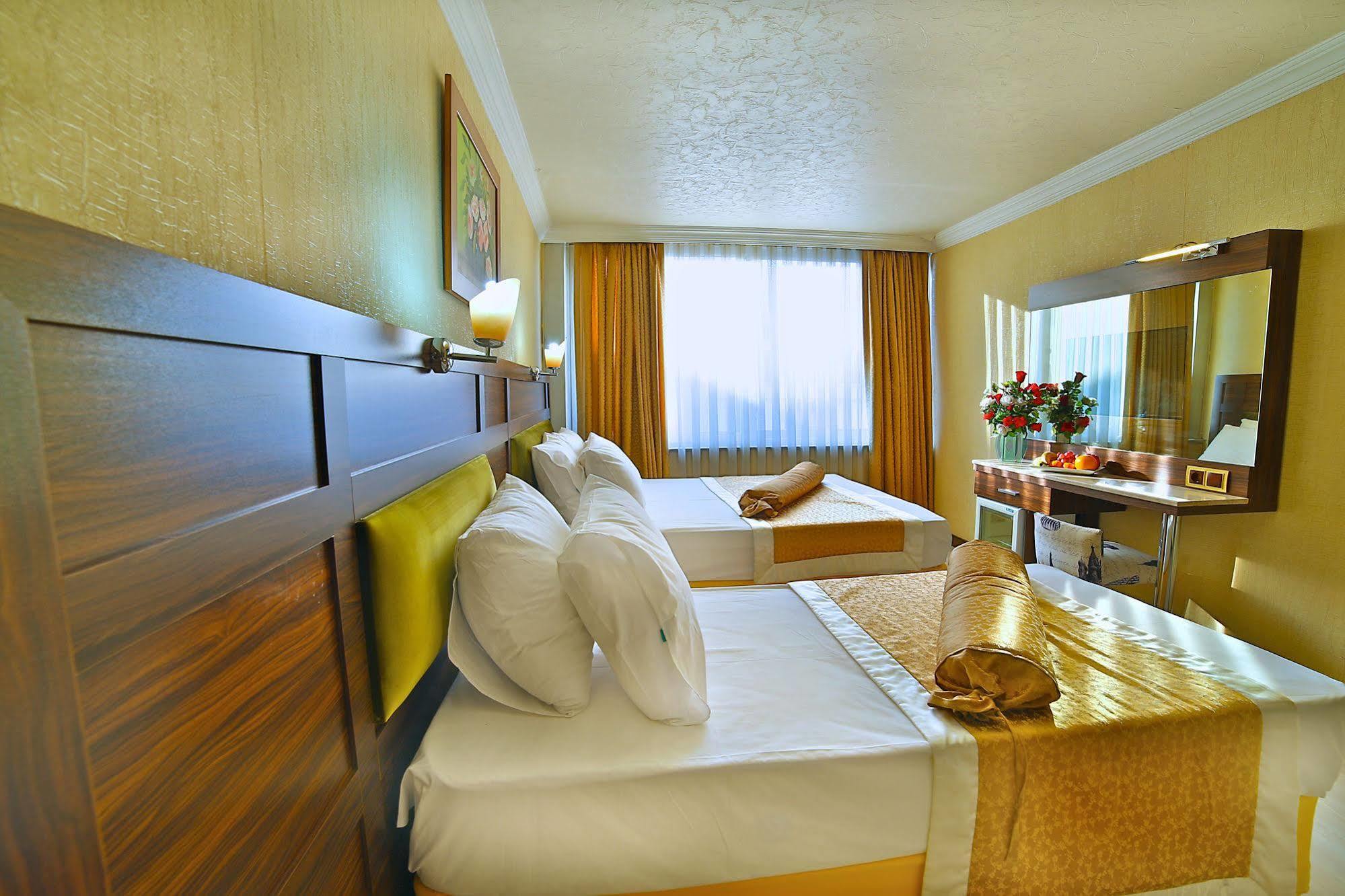 Otel The Center